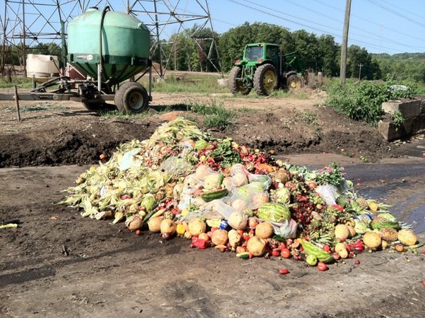 Image: US EPA, Food waste piles up, Flickr, US Government Works Licence