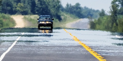 Image: Arkansas Highways, I-530 mirage, Flickr, Creative Commons Attribution-NoDerivs 2.0 Generic