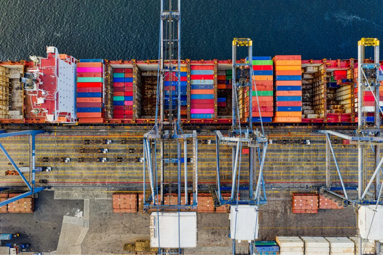 Image: Tom Fisk, Top-view Photography of Cargo Ship With Intermodal Containers, Pexels, Pexels Licence