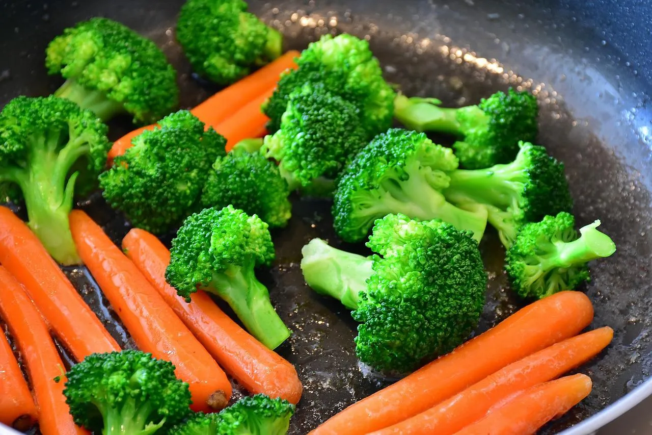 Image: RitaE, Carrots, Pixabay, Pixabay Licence