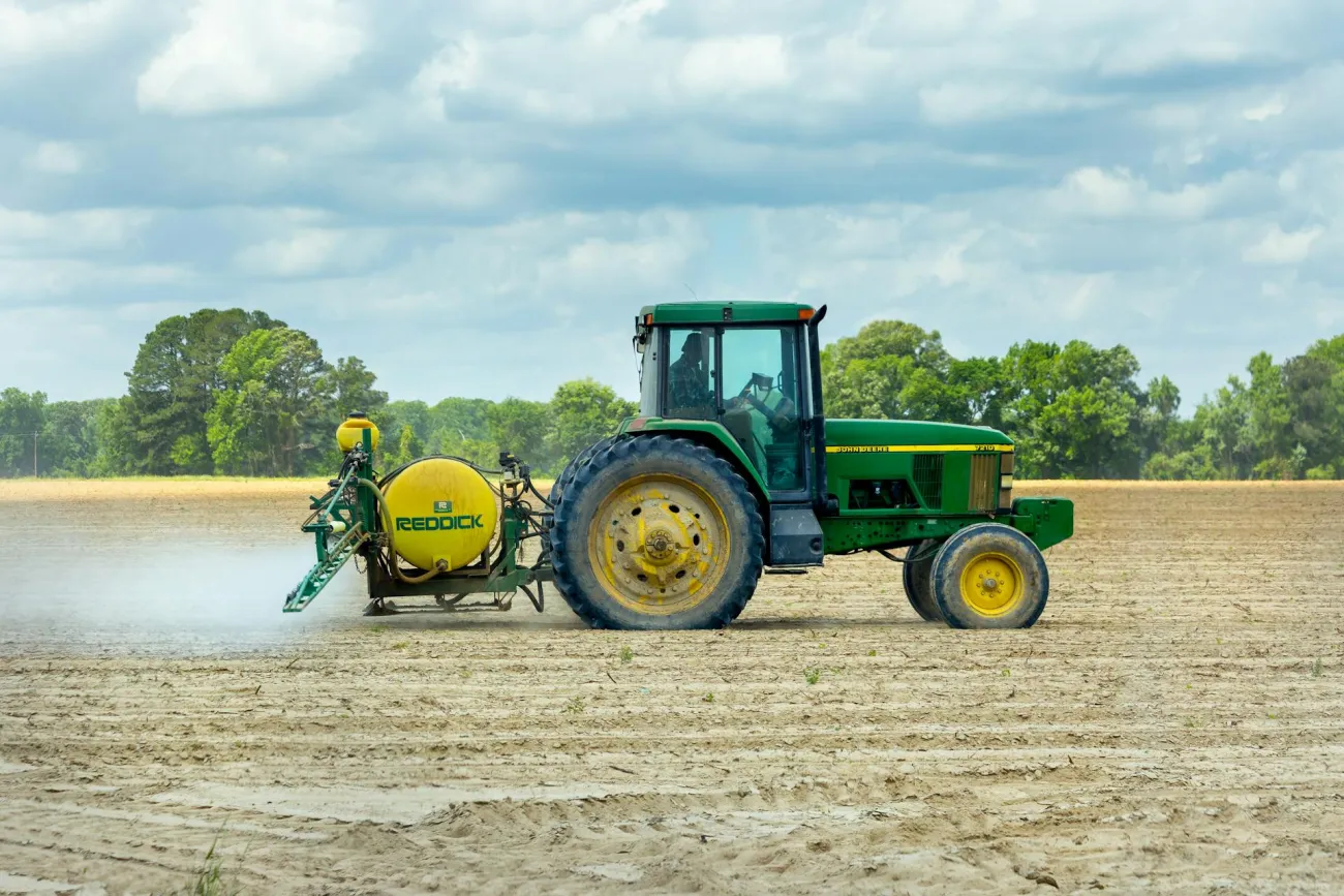 Tractor spraying pesticides. Credit: Mark Farm Bureau via Pexels