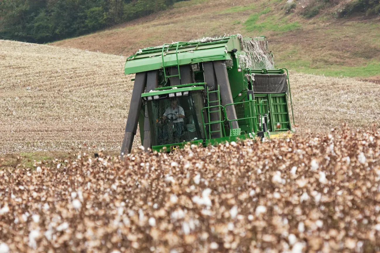 Combine in field. Credit: Mark Stebnicki via Pexels