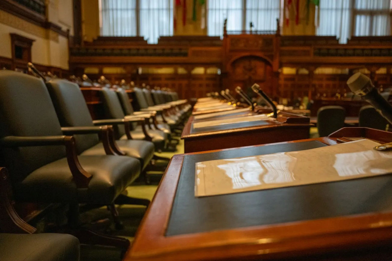 Council chamber. Credit: Héctor Berganza via Pexels