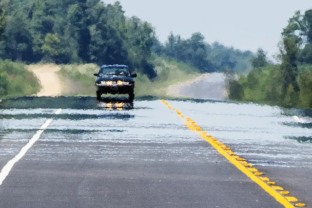 Image: Arkansas Highways, I-530 mirage, Flickr, Creative Commons Attribution-NoDerivs 2.0 Generic