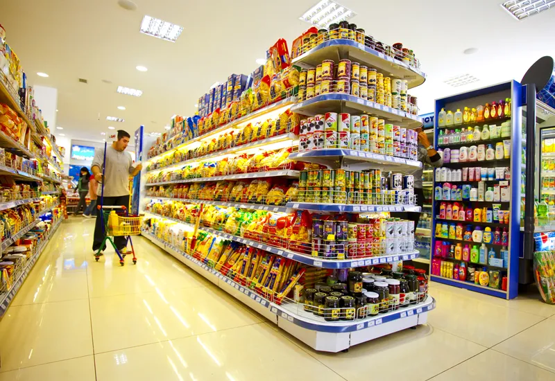Image: Vladimir Kirakosyan, SAS Supermarket - interior, Wikimedia Commons, Creative Commons Attribution-Share Alike 3.0 Unported