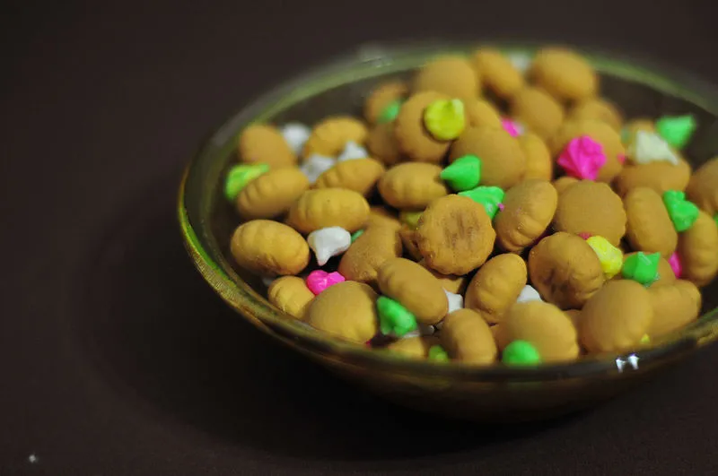 Image: Rika, Iced Gems, Wikimedia Commons, Creative Commons Attribution-Share Alike 2.0 Generic