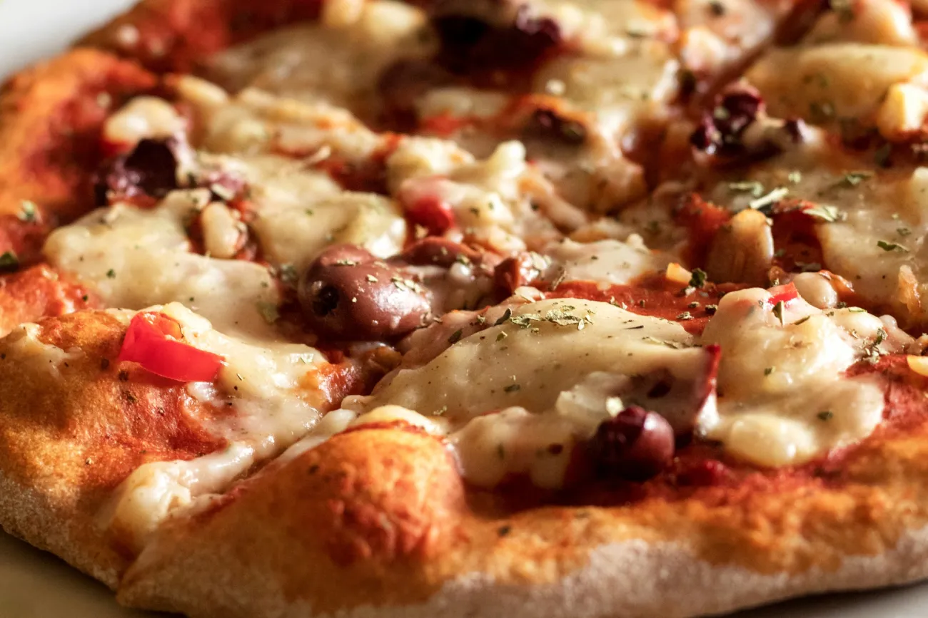 Image: kin kate, Pizza, Public Domain Pictures, Public domain