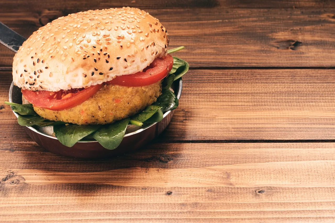 Image: PixMedia, Veggie Vegetarian Vegan, Pixabay, Pixabay Licence