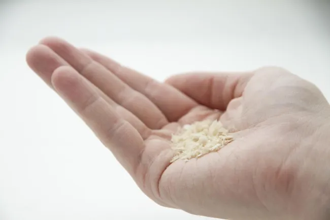 Image: Solar Foods Pic 1, Solar Foods produces an entirely new kind of nutrient-rich protein using only air and electricity, https://solarfoods.fi/about/ 