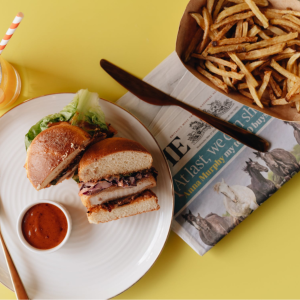 Image: alleksana, Burger on white ceramic plate, Pexels, Pexels Licence