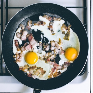 Image: Pxhere, Bacon breakfast closeup, CC0 Public Domain